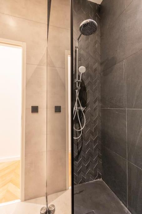 Apartament Harmonie Nîmes Zewnętrze zdjęcie
