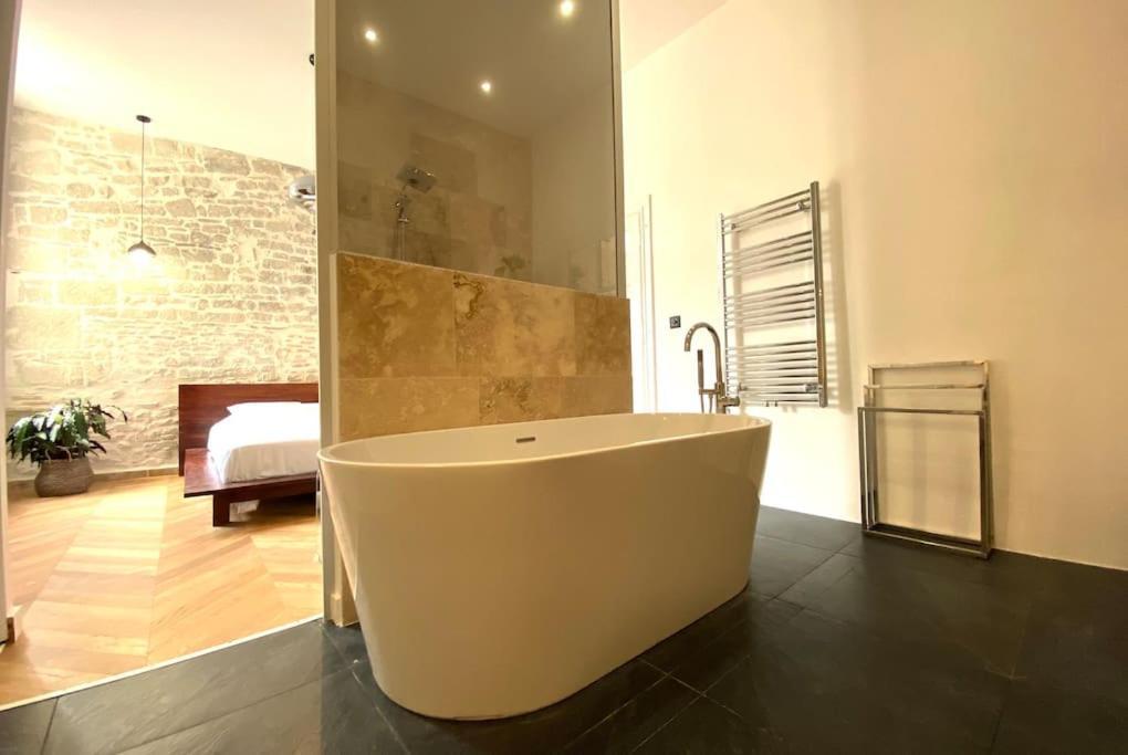 Apartament Harmonie Nîmes Zewnętrze zdjęcie